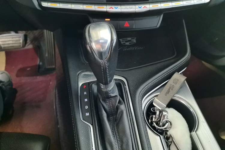 Used Cadillac CT4 2020 28T Elite Edition Gear Lever