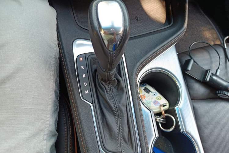 Used Cadillac CT4 2020 28T Elite Edition Gear Lever