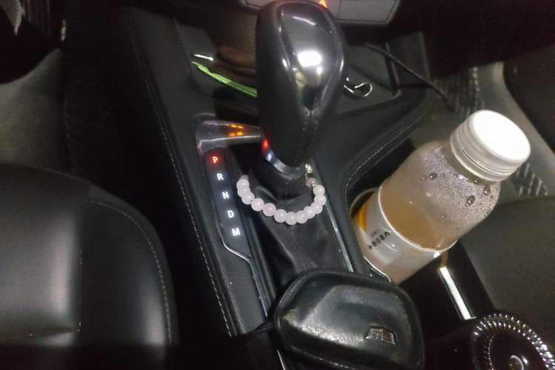 Used Cadillac CT4 2020 28T Fashion Edition Gear Lever