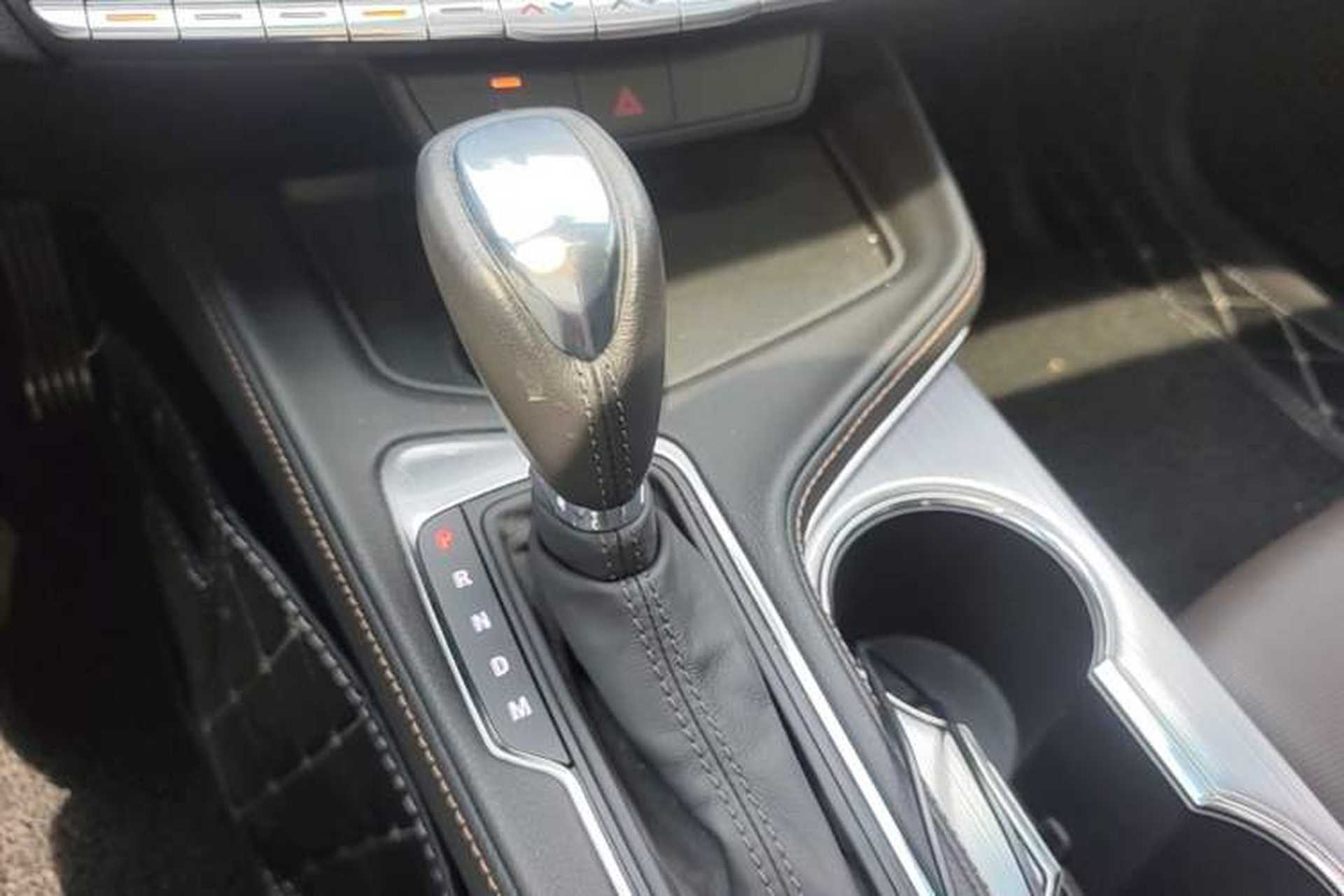 Used Cadillac CT4 2020 28T Elite Edition Gear Lever