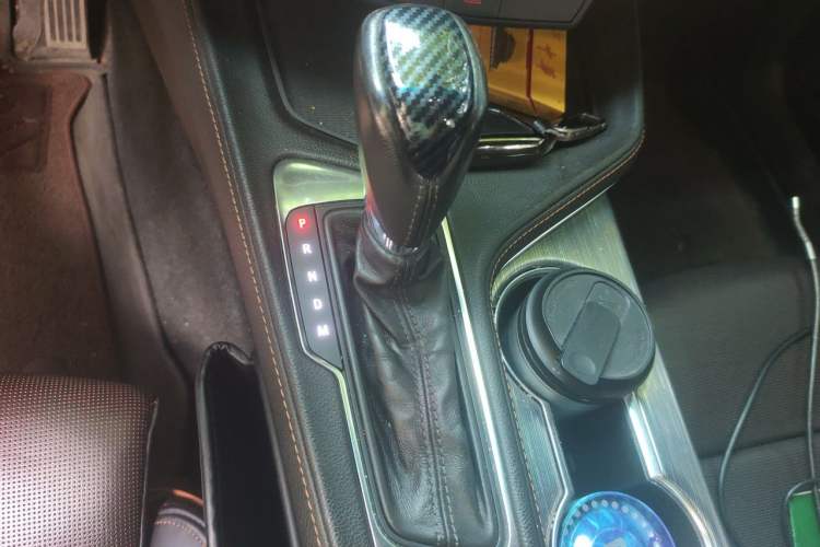 Used Cadillac CT4 2020 28T Elite Edition Gear Lever