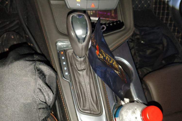 Used Cadillac CT4 2020 28T Elite Edition Gear Lever