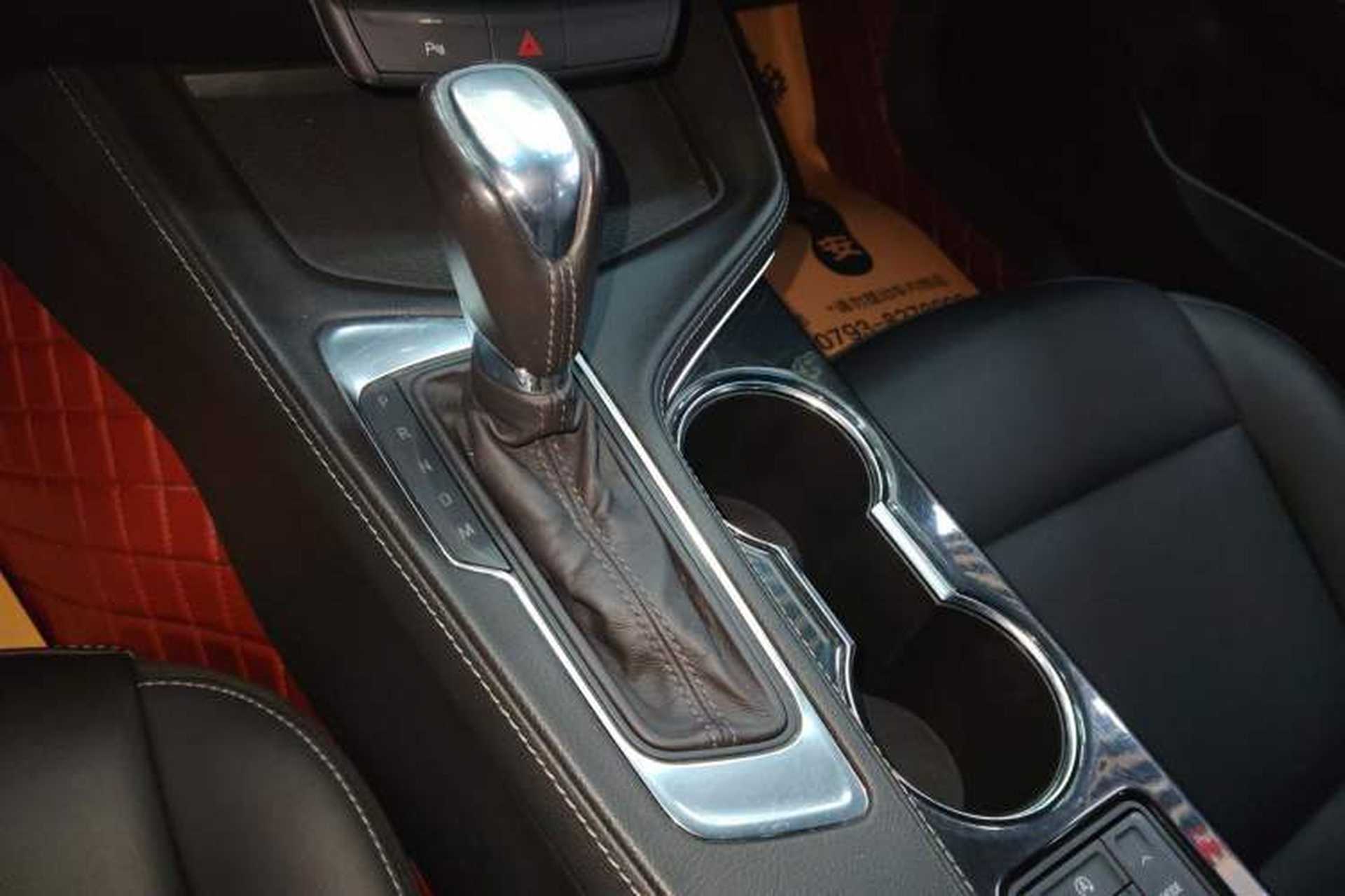 Used Cadillac CT4 2020 28T Fashion Edition Gear Lever