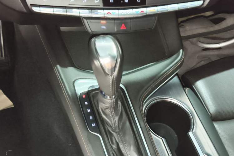 Used Cadillac CT4 2020 28T Elite Edition Gear Lever