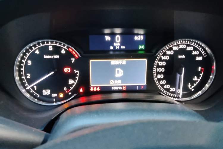 Used Cadillac CT4 2020 28T Fashion Edition Instrument Cluster