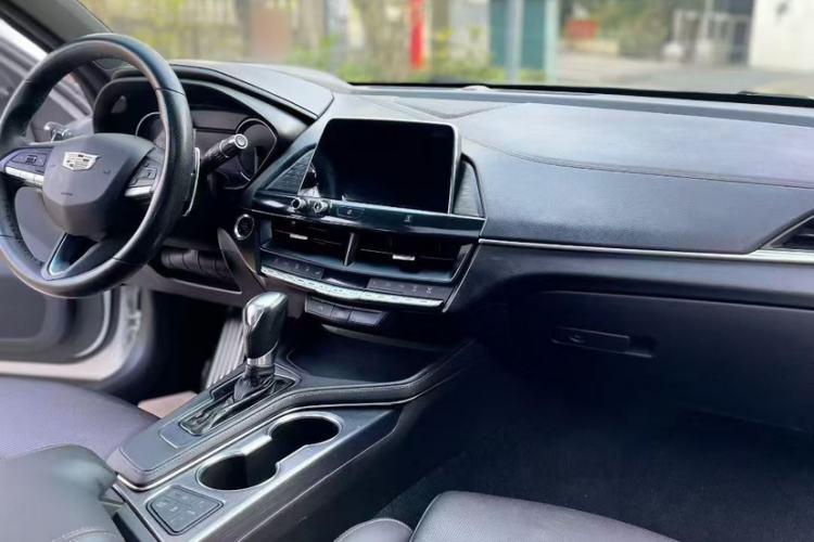 Used Cadillac CT4 2020 28T Elite Edition Interior 3