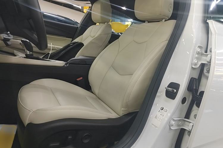 Used Cadillac CT4 2020 28T Fashion Edition Left Front Seat