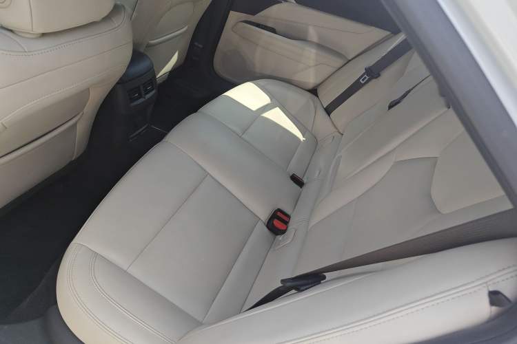 Used Cadillac CT4 2020 28T Fashion Edition Left Rear Seat