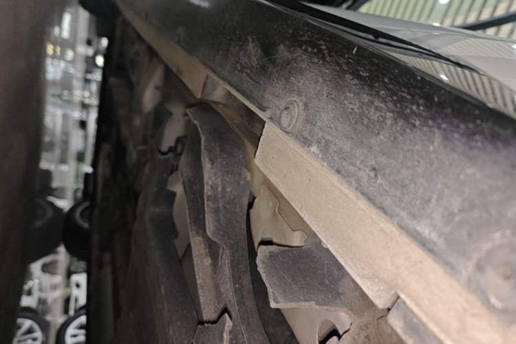 Used Cadillac CT4 2020 28T Fashion Edition Left Side Sill