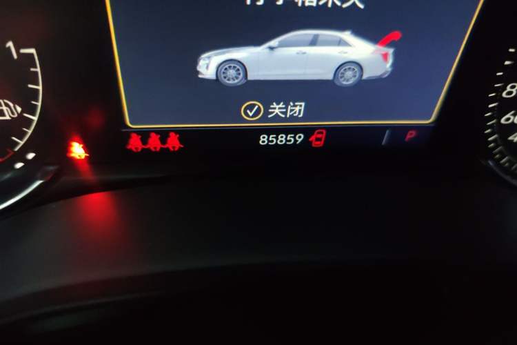 Used Cadillac CT4 2020 28T Elite Edition Odometer Close Up