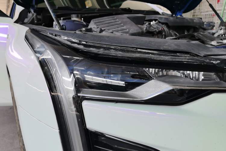 Used Cadillac CT4 2020 28T Elite Edition Right Front Headlight