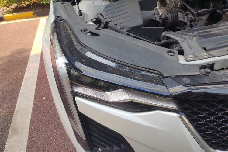 Used Cadillac CT4 2020 28T Elite Edition Right Front Headlight