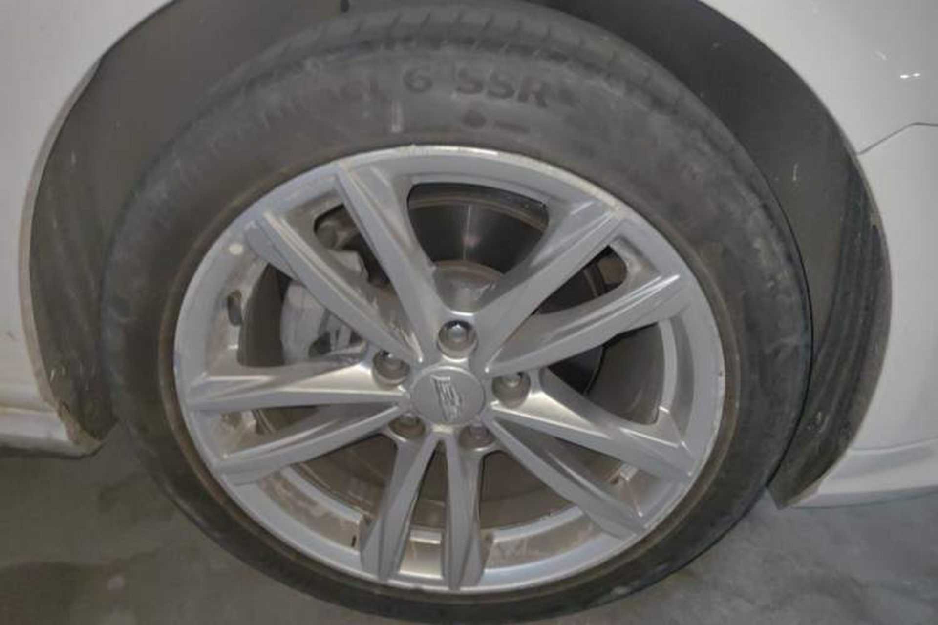 Used Cadillac CT4 2020 28T Fashion Edition Right Front Wheel Hub