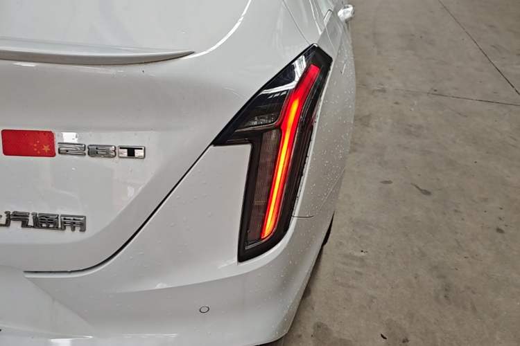 Used Cadillac CT4 2020 28T Fashion Edition Right Rear Taillight