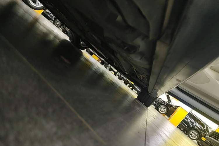 Used Cadillac CT4 2020 28T Fashion Edition Right Side Sill