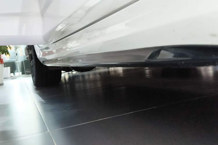 Used Cadillac CT4 2020 28T Elite Edition Right Side Sill