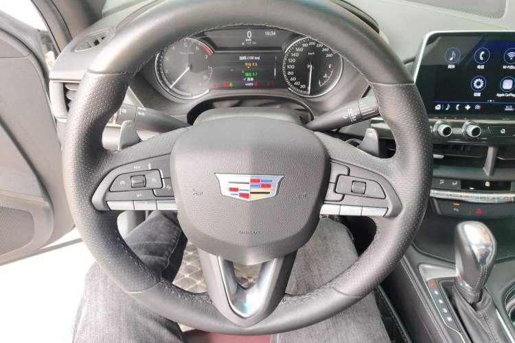 Used Cadillac CT4 2020 28T Elite Edition Steering Wheel