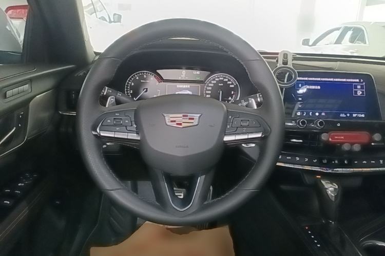 Used Cadillac CT4 2020 28T Elite Edition Steering Wheel
