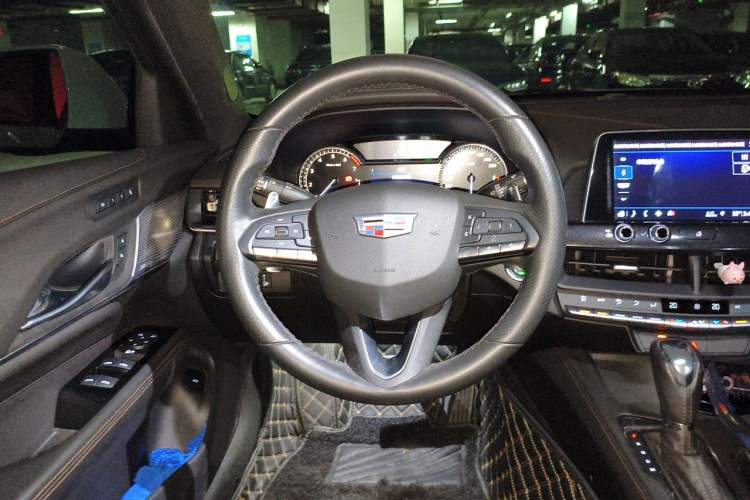Used Cadillac CT4 2020 28T Elite Edition Steering Wheel