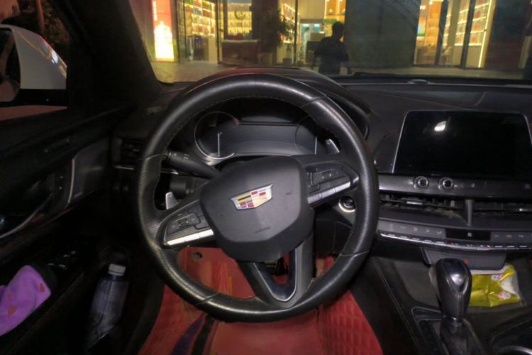 Used Cadillac CT4 2020 28T Elite Edition Steering Wheel