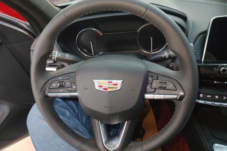 Used Cadillac CT4 2020 28T Fashion Edition Steering Wheel