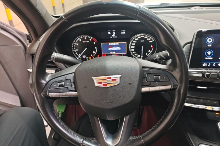 Used Cadillac CT4 2020 28T Fashion Edition Steering Wheel