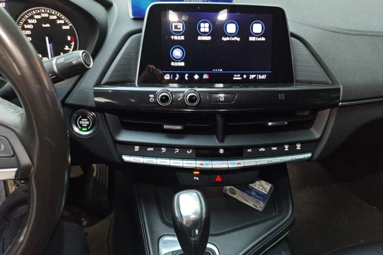 Used Cadillac CT4 2021 28T Fashion Edition Audio And AC Panel