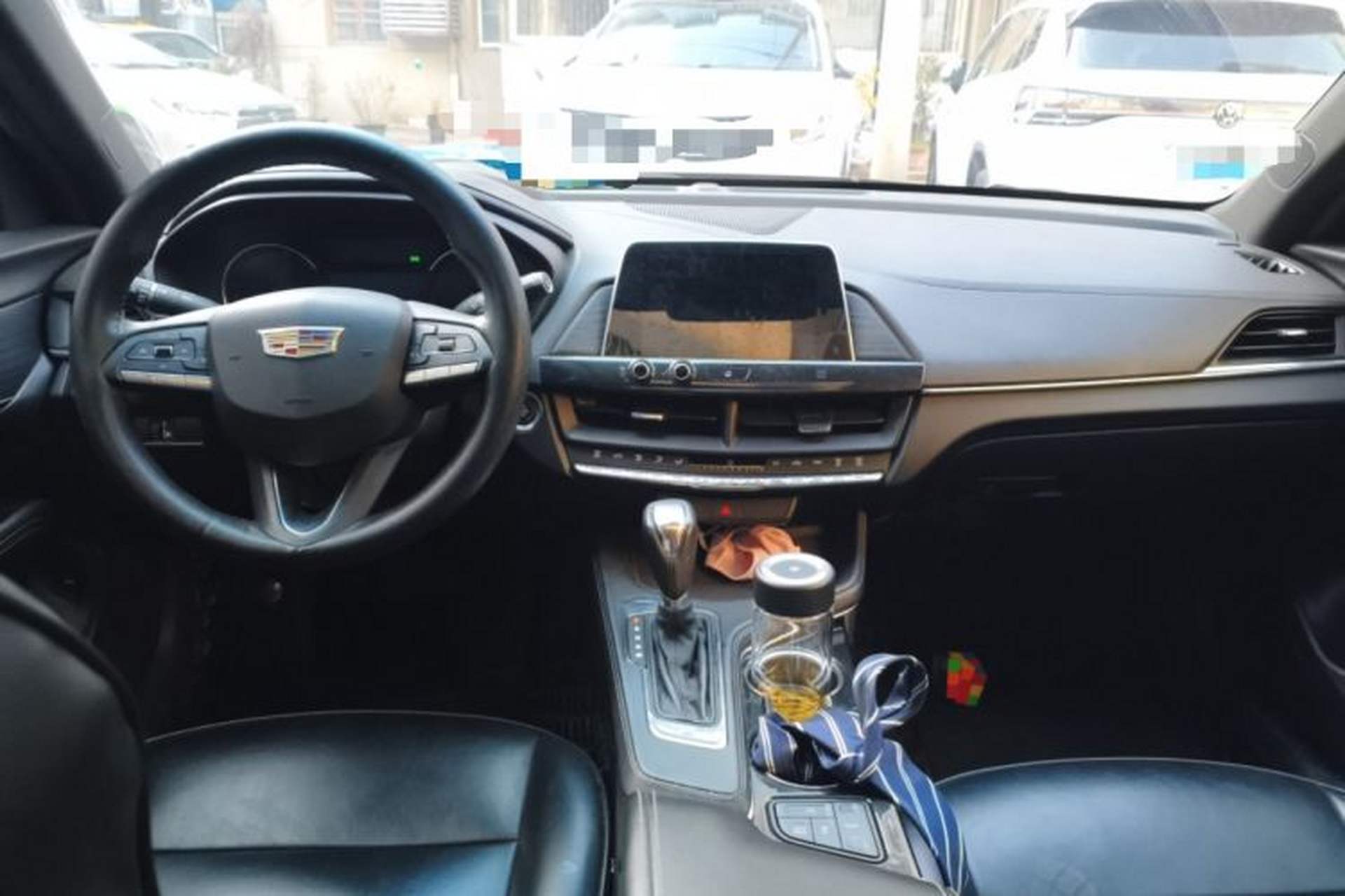 Used Cadillac CT4 2021 28T Fashion Edition Center Console