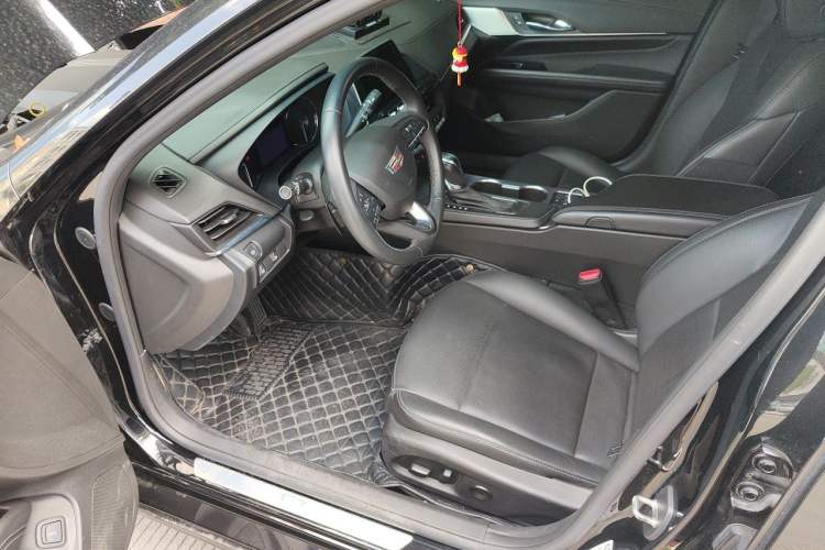 Used Cadillac CT4 2021 28T Luxury Model Driver Seat
