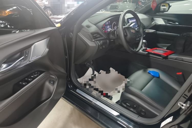 Used Cadillac CT4 2021 28T Luxury Model Driver Seat