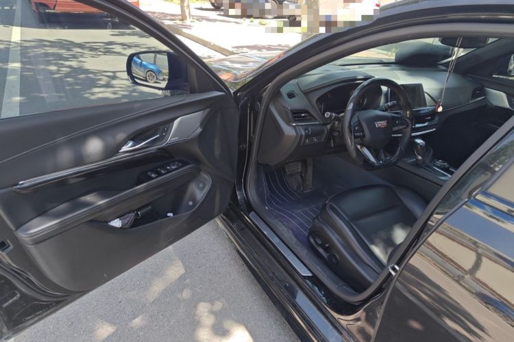 Used Cadillac CT4 2021 28T Fashion Edition Driver Seat