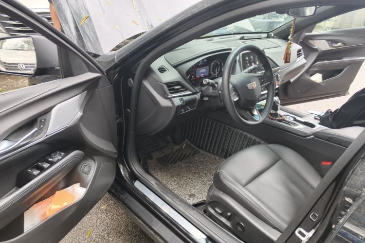 Used Cadillac CT4 2021 28T Luxury Model Driver Seat