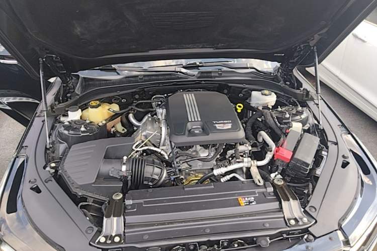 Used Cadillac CT4 2021 28T Luxury Model Engine Bay