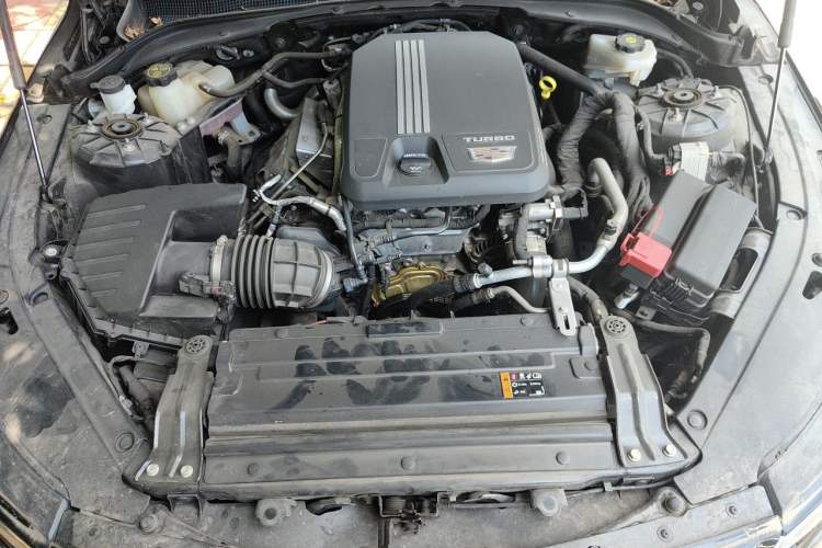 Used Cadillac CT4 2021 28T Luxury Model Engine Bay