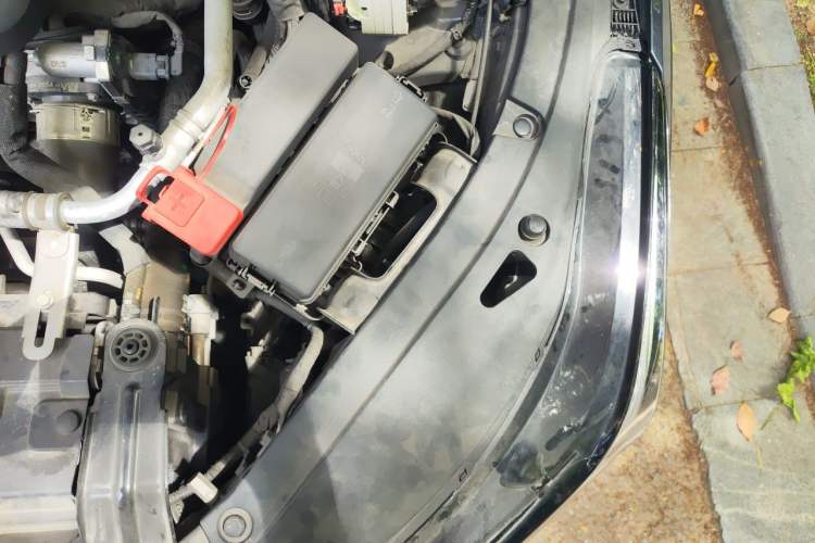 Used Cadillac CT4 2021 28T Luxury Model Engine Bay Left