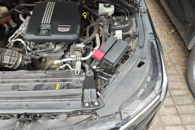 Used Cadillac CT4 2021 28T Luxury Model Engine Bay Left