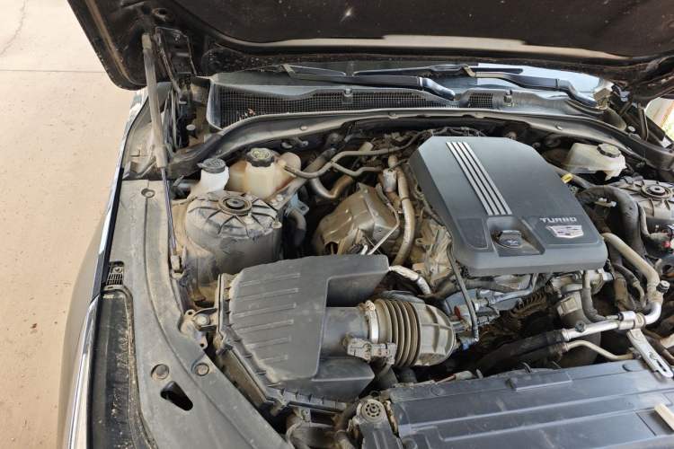 Used Cadillac CT4 2021 28T Luxury Model Engine Bay Right