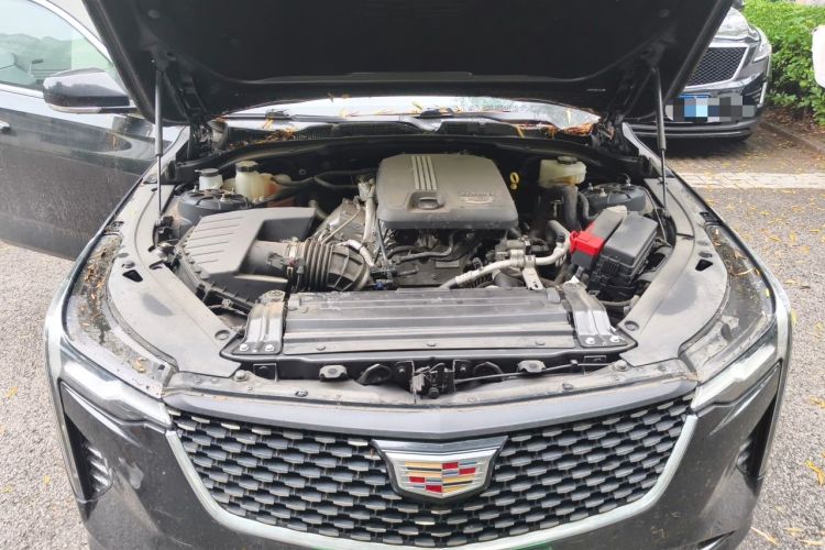 Used Cadillac CT4 2021 28T Luxury Model Engine Bay