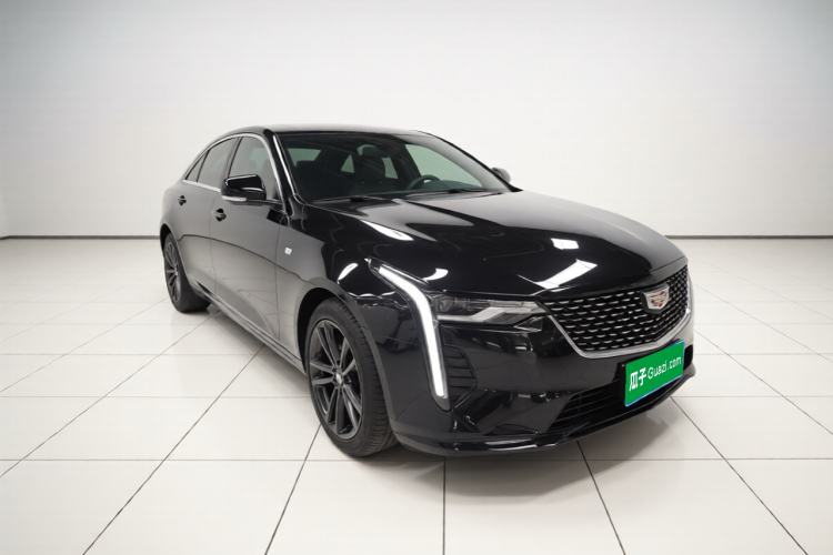 Used Cadillac CT4 2021 28T Luxury Model Front Right 45 Deg