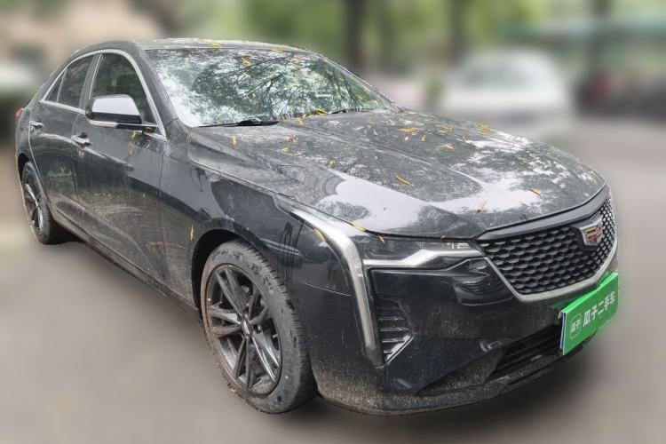 Used Cadillac CT4 2021 28T Luxury Model Front Right 45 Deg