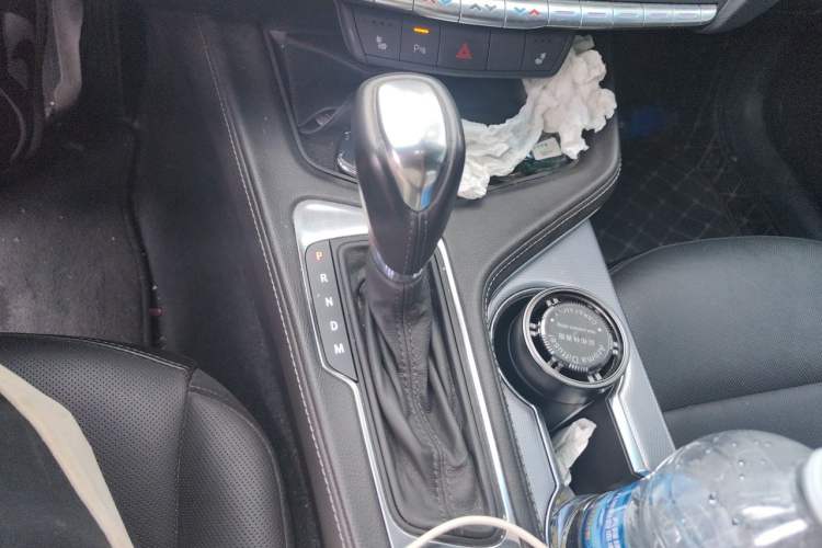 Used Cadillac CT4 2021 28T Luxury Model Gear Lever