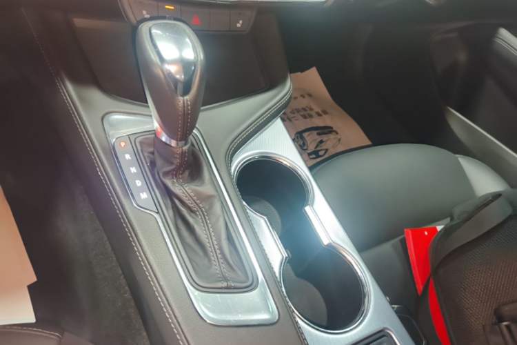 Used Cadillac CT4 2021 28T Luxury Model Gear Lever