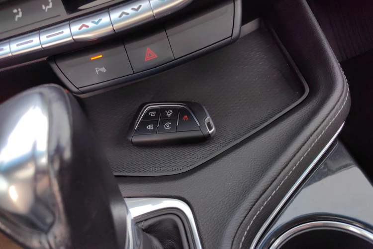 Used Cadillac CT4 2021 28T Fashion Edition Interior 1