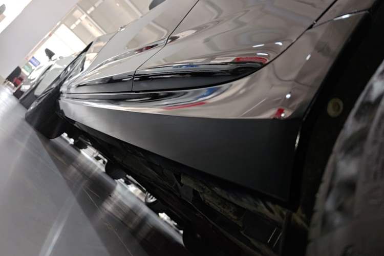 Used Cadillac CT4 2021 28T Luxury Model Left Side Sill
