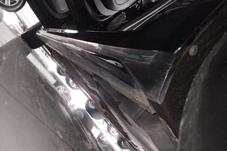 Used Cadillac CT4 2021 28T Prestige Edition Left Side Sill