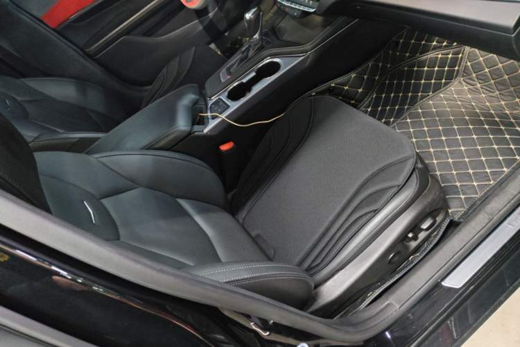 Used Cadillac CT4 2021 28T Luxury Model Right Front Seat