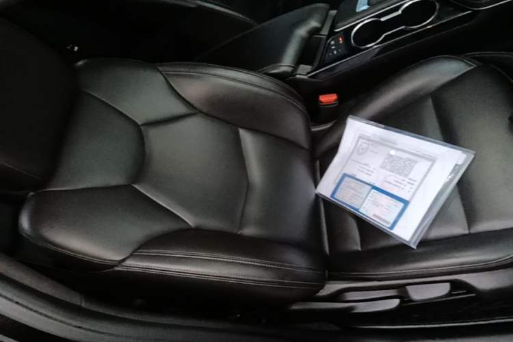 Used Cadillac CT4 2021 28T Fashion Edition Right Front Seat