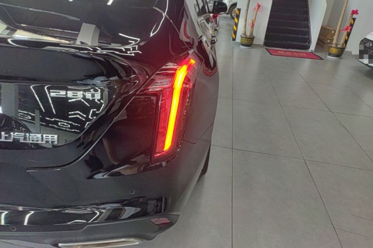 Used Cadillac CT4 2021 28T Luxury Model Right Rear Taillight