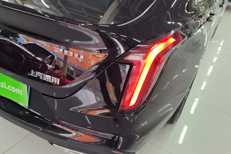 Used Cadillac CT4 2021 28T Luxury Model Right Rear Taillight