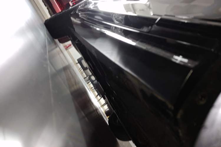 Used Cadillac CT4 2021 28T Luxury Model Right Side Sill